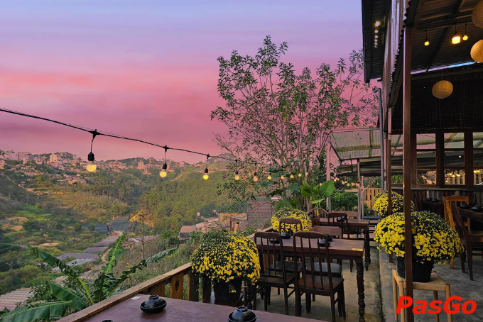 Không gian cực chill bên bếp nướng tại Chill in Dalat