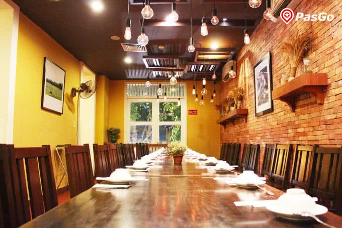 Không gian nên thơ và nhuần nhị như bức tranh của quán ngon Phan Đình Phùng