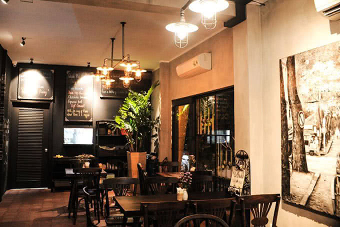 Quán Bụi Central - Ngô Văn Năm