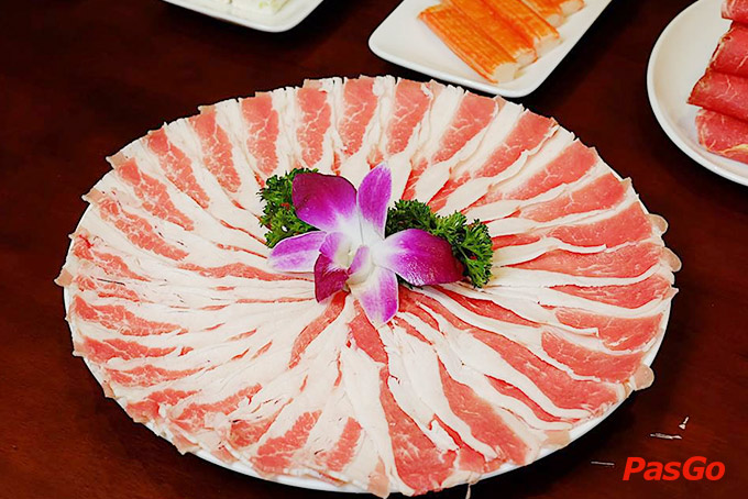 Nhà hàng Quay Mai Hắc Đế 16