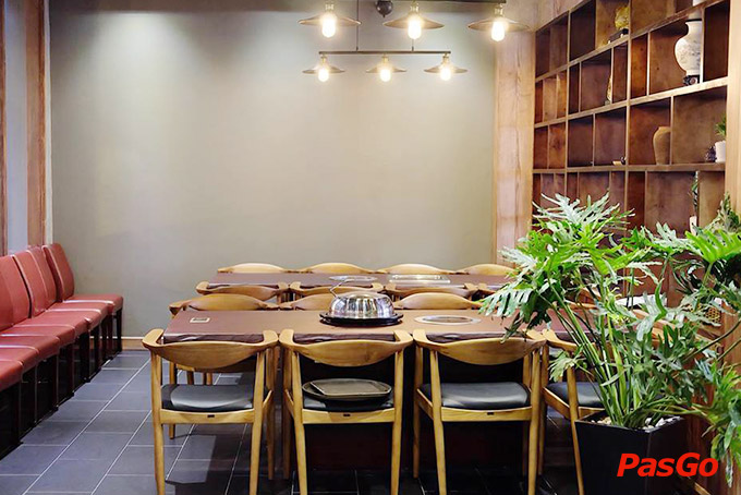 Nhà hàng Quay Mai Hắc Đế 20