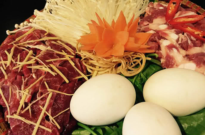 nhà hàng quê nhà hoàng đạo thúy 11