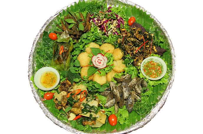 nhà hàng quê nhà hoàng đạo thúy 1