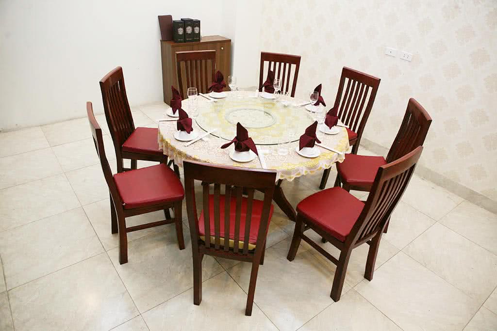 Sen Vàng B14 D7 Trần Đăng Ninh không gian 2