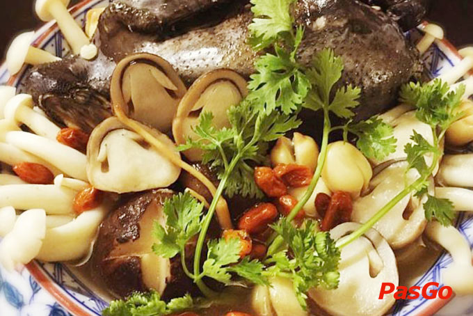 Nhà hàng Sophia Nguyễn Tất Thành 12