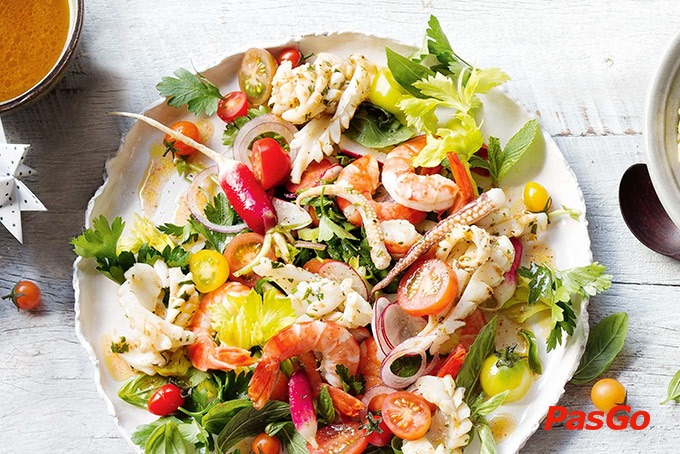 Nhà hàng Sophia Nguyễn Tất Thành 7