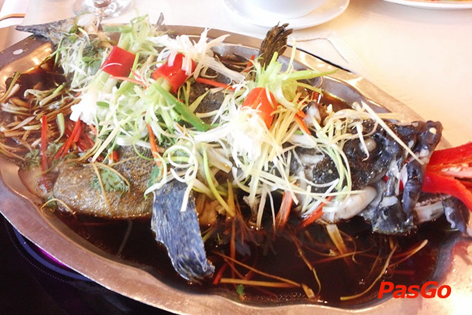 Nhà hàng Sophia Nguyễn Tất Thành 8