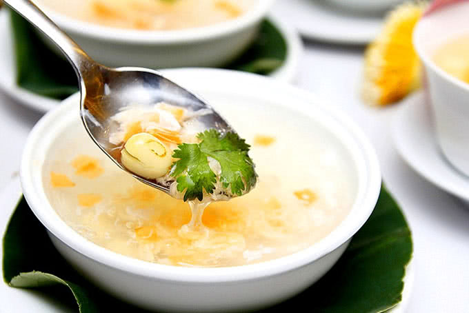 nhà hàng sum villa 10 đặng thai mai hồ tây 20