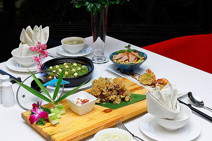nhà hàng sum villa 10 đặng thai mai hồ tây 27