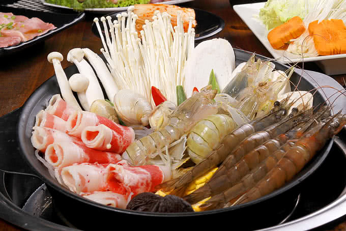nhà hàng sườn no.1 royal city 1