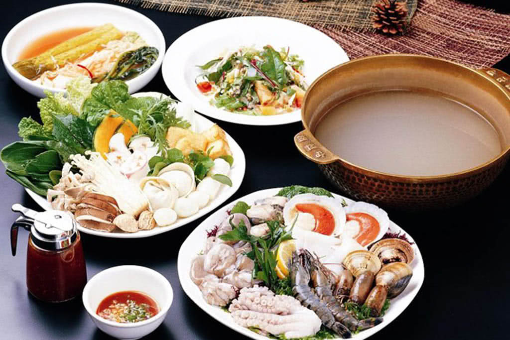 Nhà Hàng Sườn Nướng Hàn Quốc 4/4 Nguyễn Bỉnh Khiêm 5