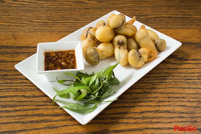 Nằm tại trung tâm thành phố, Nhà hàng Chay Bà Xã Pasteur là điểm đến quen thuộc của nhiều thực khách yêu thích cơm chay. Quán chay Pasteur thuần chay với đủ món chay ngon - lành, không gian thanh tịnh. Xem ngay! 5