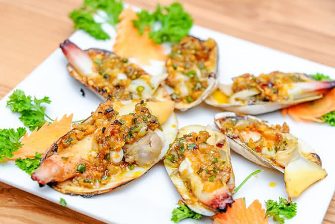 nhà hàng thế giới hải sản golden palace mễ trì 13