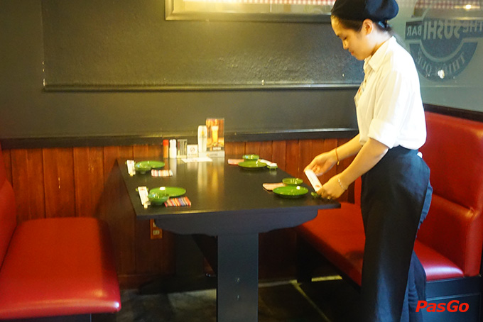 The Sushi Bar Khu công viên Bắc Tượng Đài 18
