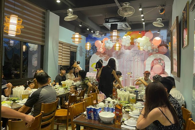 Hải Sản Xóm Vắng - Ngoại Giao Đoàn-9
