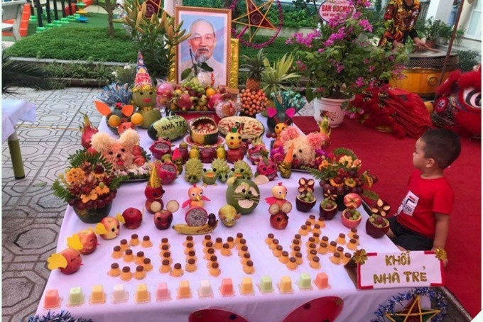 Mâm cỗ trung thu đơn giản mà đẹp 2