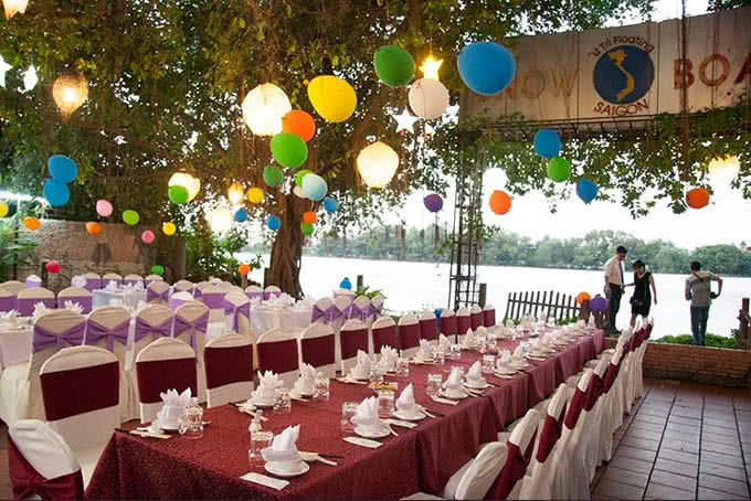 Tiệc lưu động Tư Trì