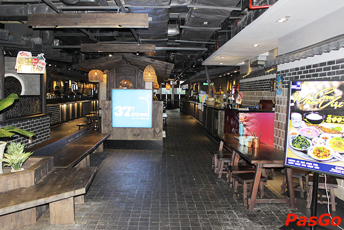 Nhà hàng 37th Street 12