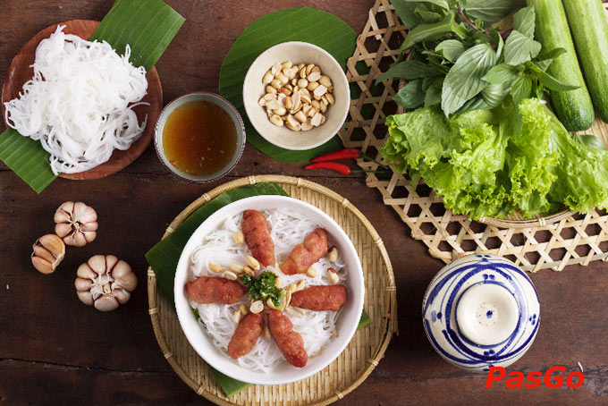 chuỗi nhà hàng Ơ Thương 18