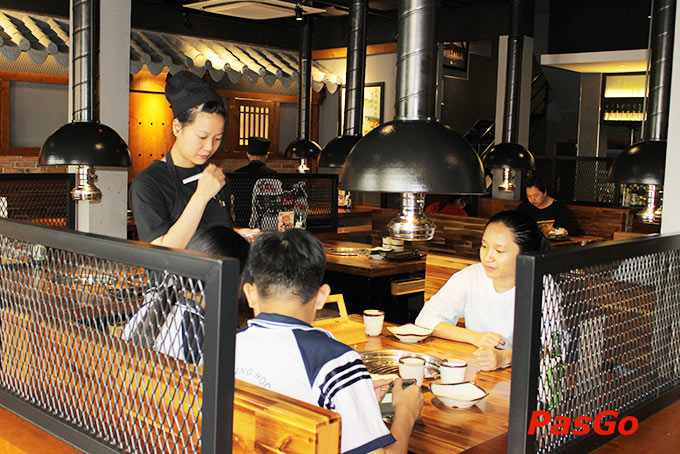 Nhà hàng GoGi House Nguyễn Tri Phương 15