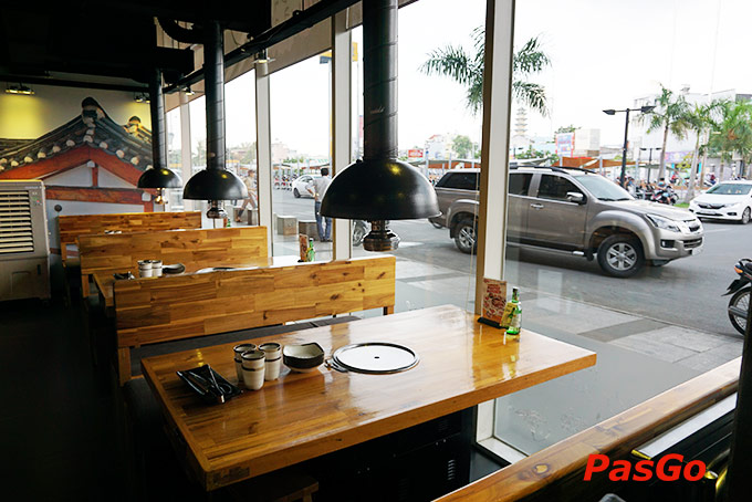 Nhà hàng GoGi House Emart Phan Văn Trị 12