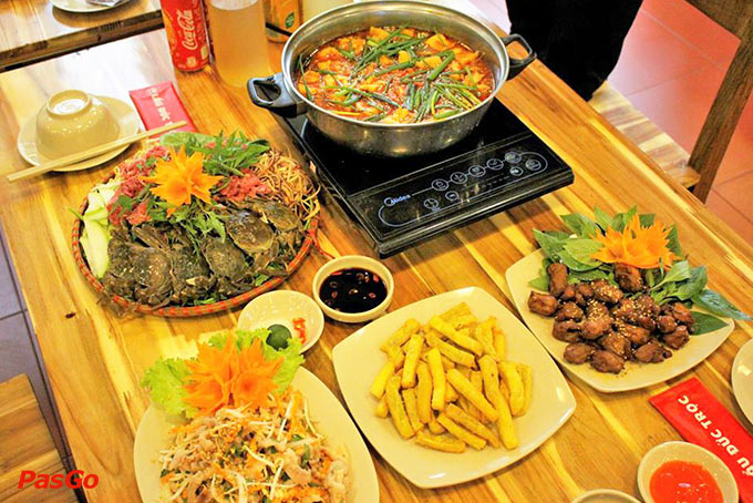 Nhà hàng Bia Đức Trọc Đường Láng 9