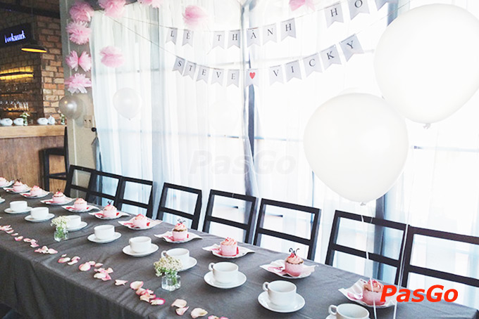 Nhà hàng Book Mark The Alcove Library Hotel 7