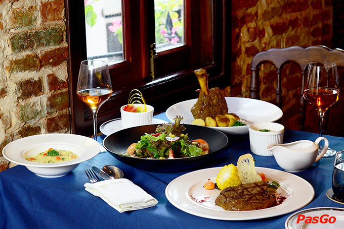 Nhà hàng Carmen Fine Cuisine Lý Tự Trọng 1