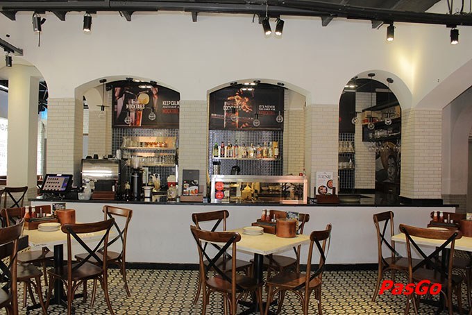 Nhà hàng Cowboy Jack’s 6