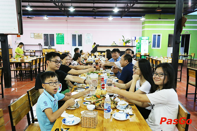 Gà Mạnh Hoạch Hà Đông 20