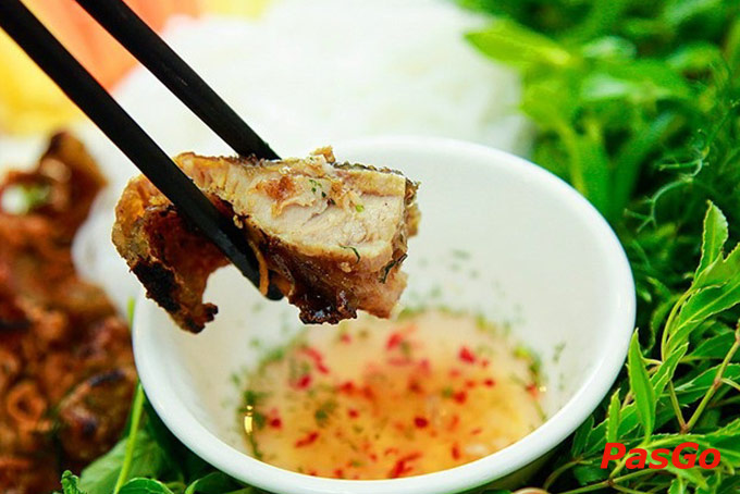 Gà Mạnh Hoạch Hà Đông 8