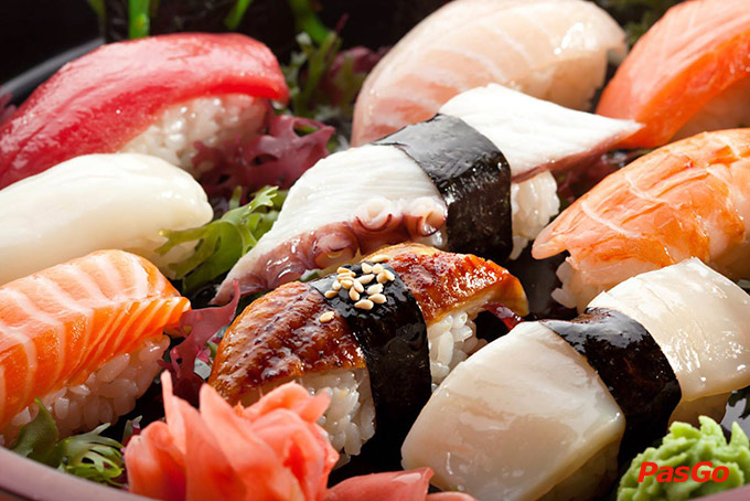 Indochina Food Court Bạch Đằng 14