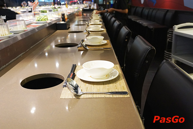 Lẩu Băng Chuyền Kichi Kichi Vincom Lê Văn Việt 11