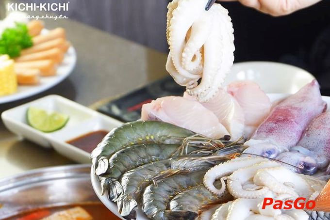 Lẩu Băng Chuyền Kichi Kichi Vincom Lê Văn Việt 3