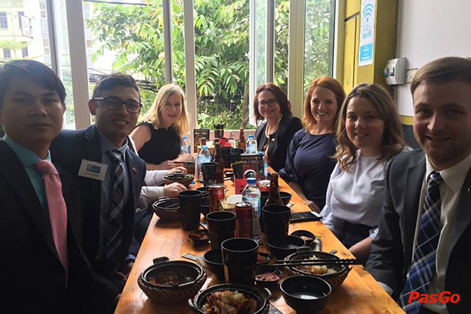 Nhà hàng Komhome Nguyễn Phong Sắc 17