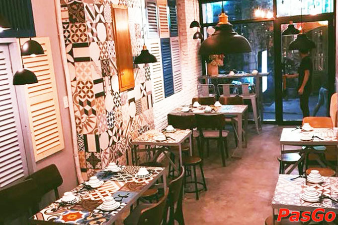 Lửa Restaurant Phạm Ngọc Thạch 6