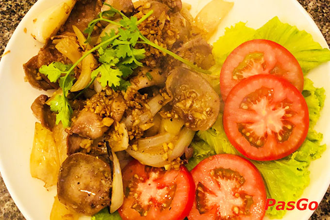 Lửa Restaurant Phạm Ngọc Thạch 9