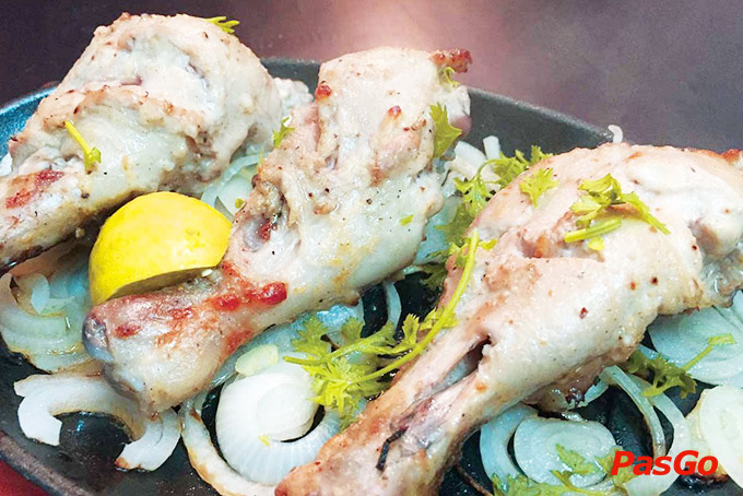 Nhà hàng Maharaja Indian Restaurant 4