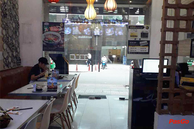 Nhà hàng Món Huế Huỳnh Thúc Kháng 13