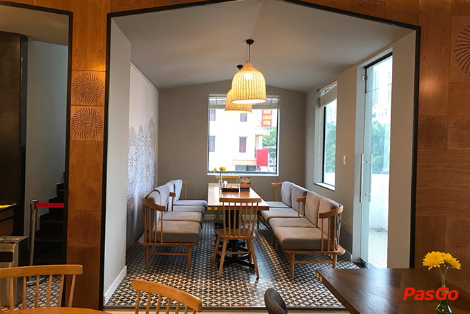 Nhà hàng Món Huế Nguyễn Thị Thập 18