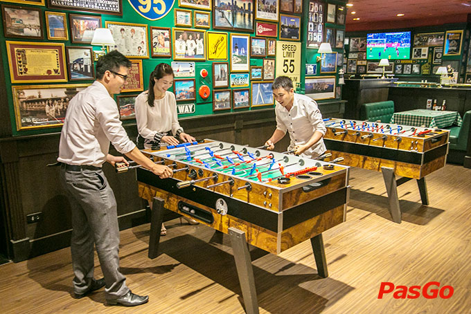 Nhà hàng Olearys Bà Triệu 25