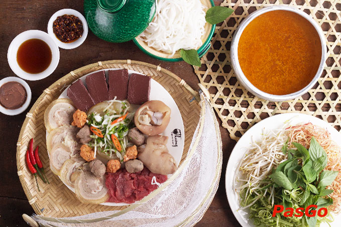 Nhà hàng Ơ Thương Trần Quang Khải 14