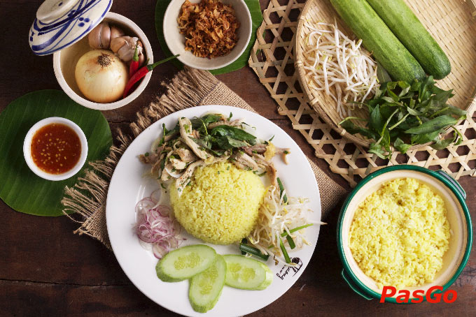 Nhà hàng Ơ Thương Trần Quang Khải 3