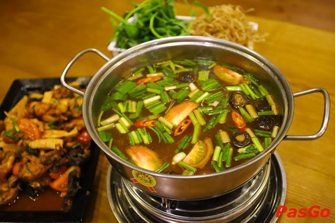 Nhà hàng Phố Hàng Lẩu Đồng Nai 6