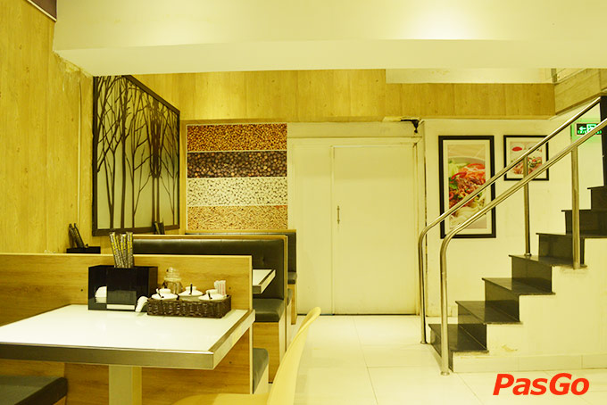 Nhà hàng Phở Ông Hùng Đồng Khởi 15