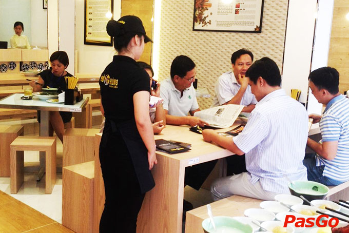Nhà hàng Phở Ông Hùng Trần Hưng Đạo 13