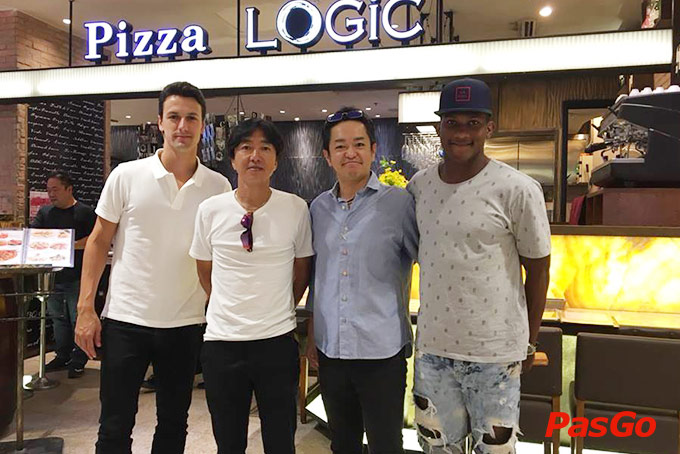 Nhà hàng Pizza Logic Saigon Centre 16