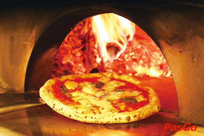 Nhà hàng Pizza Logic Saigon Centre 5
