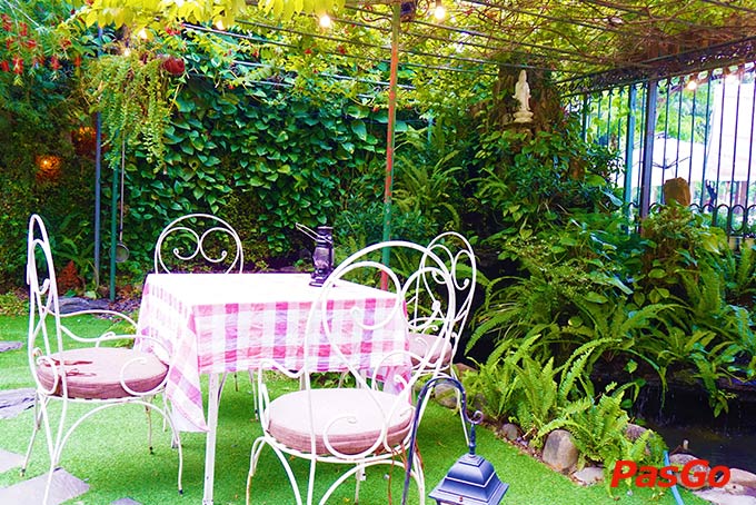 Red Pepper Restaurant Nguyễn Tri Phương 21