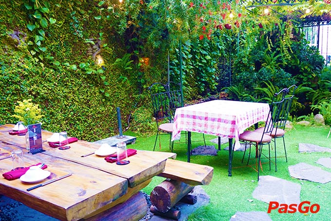 Red Pepper Restaurant Nguyễn Tri Phương 23